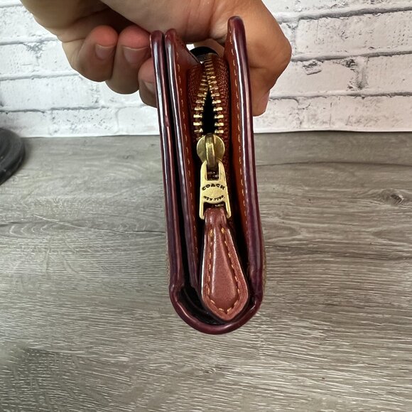 Coach Bifold Wallet - Picture 4 of 6